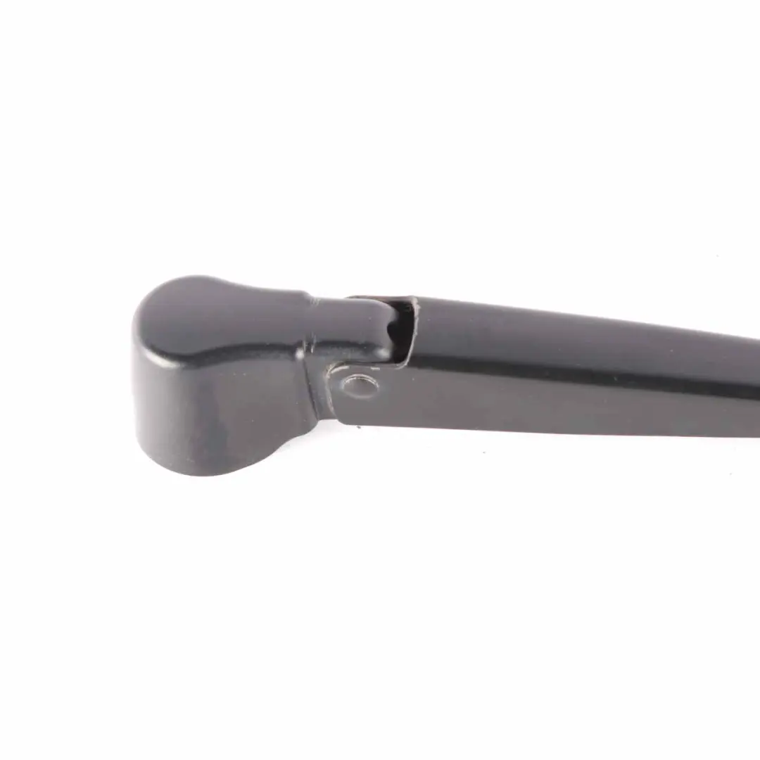 Bras d'essuie glace arrière hayon coffre pour Mercedes W176 à propos du numéro de pièce A1768200544 Mercedes W176 Bras d'essuie glace arrière hayon coffre - SKU A1768200544 - Numéro de pièce A1768200544