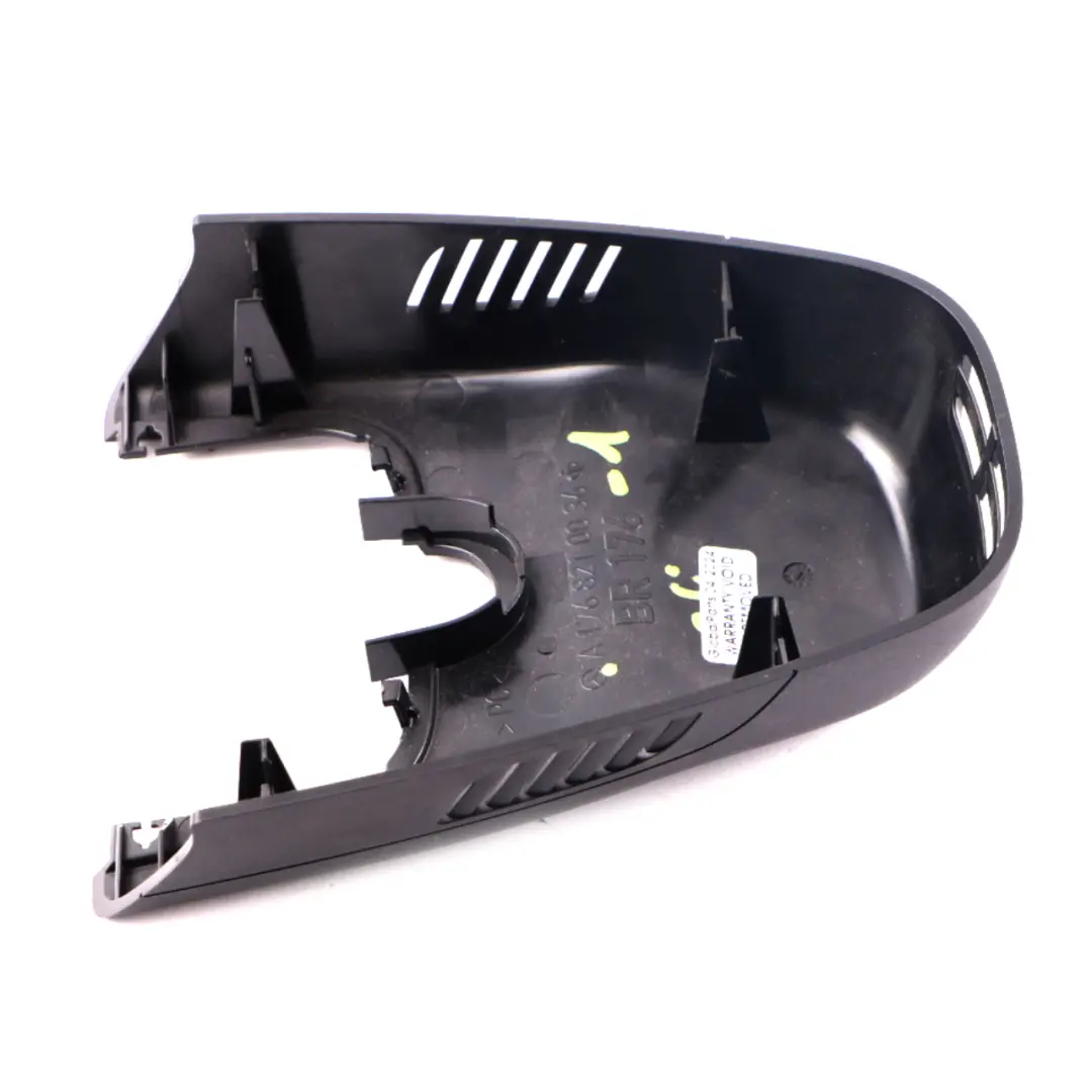 Mercedes W176 Couvercle de rétroviseur intérieur - SKU A1768210036-1 - Numéro de pièce A1768210036