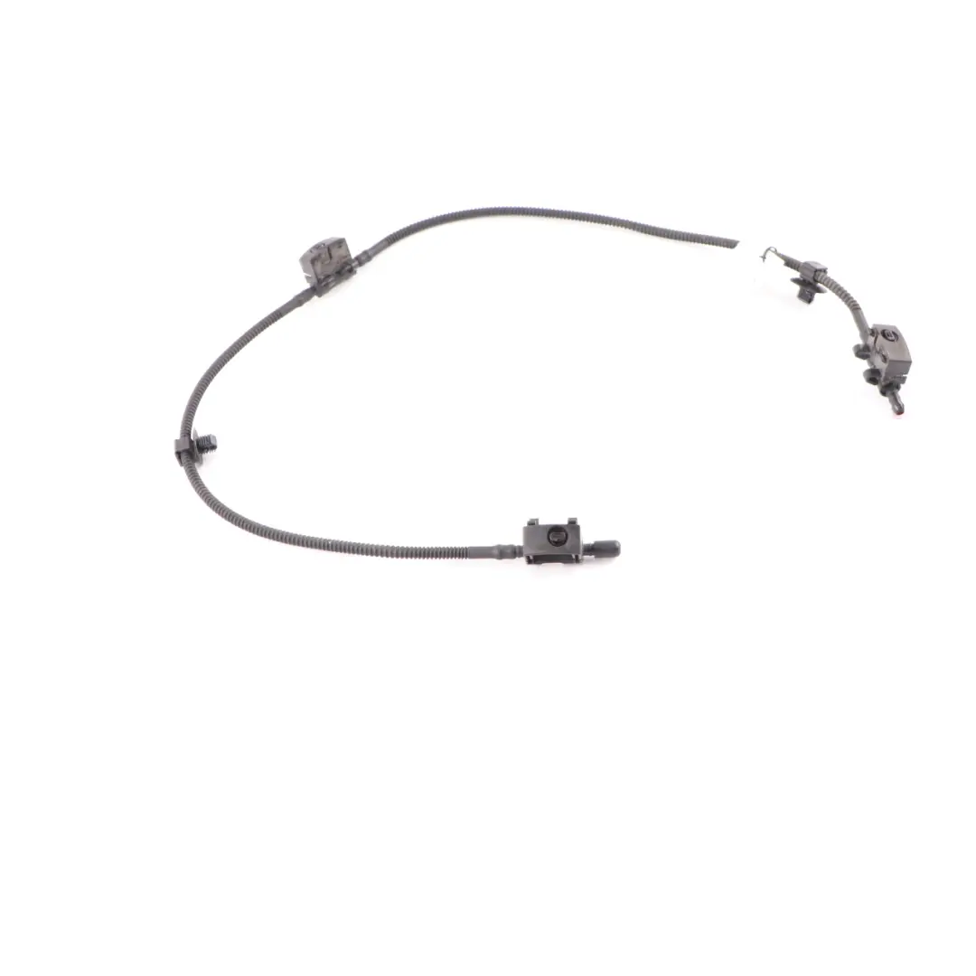 Tuyau de lave-glace Mercedes C117 W176 W246 Pulvérisation pour pare-brise pour à propos du numéro de pièce A1768601292 Tuyau de lave-glace Mercedes C117 W176 W246 Pulvérisation pour pare-brise - SKU A1768601292-1 - Numéro de pièce A1768601292