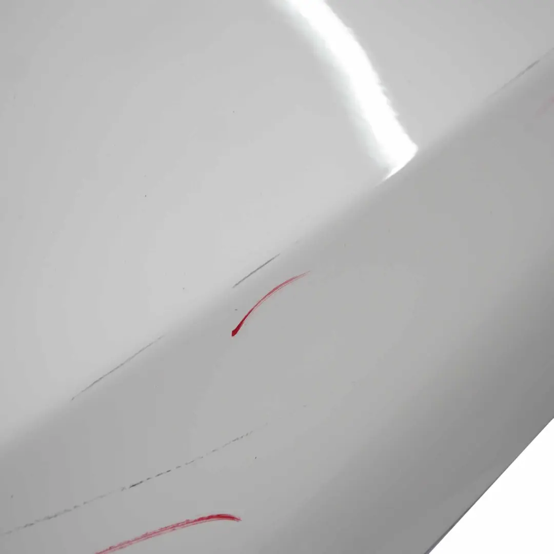 Maska Silnika Calcite White - 650 do Mercedes W176 o numerze A1768800057 Mercedes W176 Maska Silnika Calcite White - 650 - SKU A1768800057-CW - Numer Części A1768800057