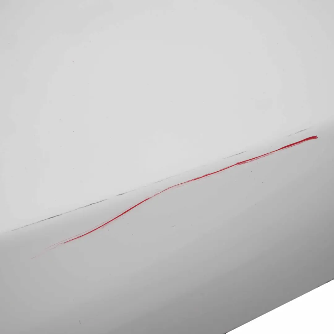 Maska Silnika Calcite White - 650 do Mercedes W176 o numerze A1768800057 Mercedes W176 Maska Silnika Calcite White - 650 - SKU A1768800057-CW - Numer Części A1768800057