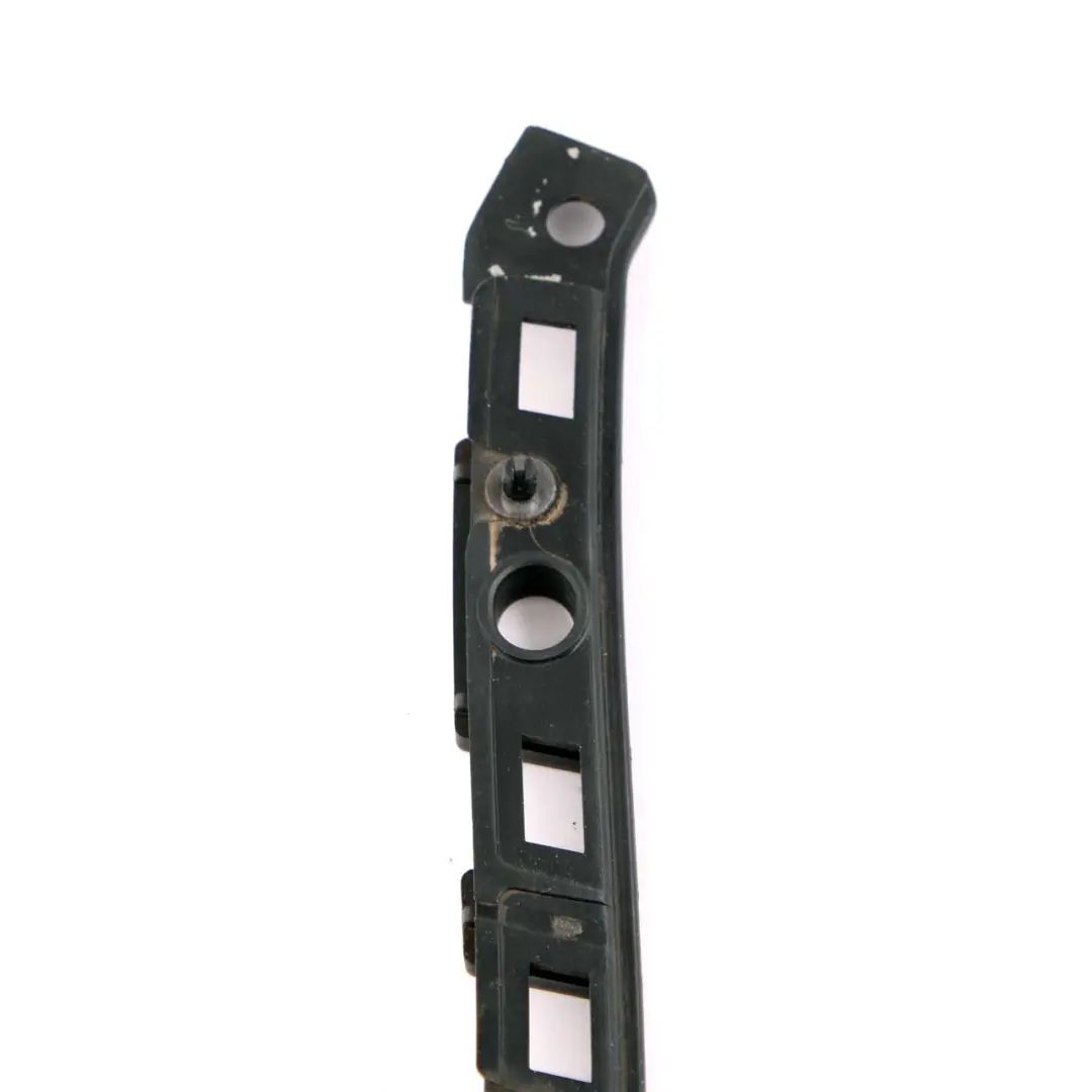 Mercedes W176 Parachoques Trasero Izquierdo Soporte Montaje Ajuste - SKU A1768850021 - Número de pieza A1768850021