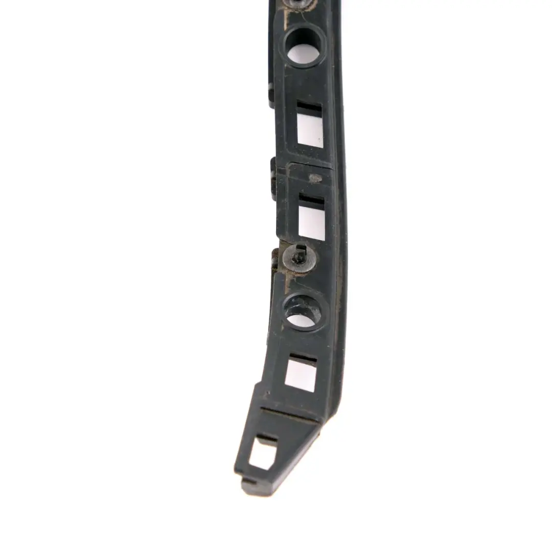 Mercedes W176 Parachoques Trasero Izquierdo Soporte Montaje Ajuste - SKU A1768850021 - Número de pieza A1768850021