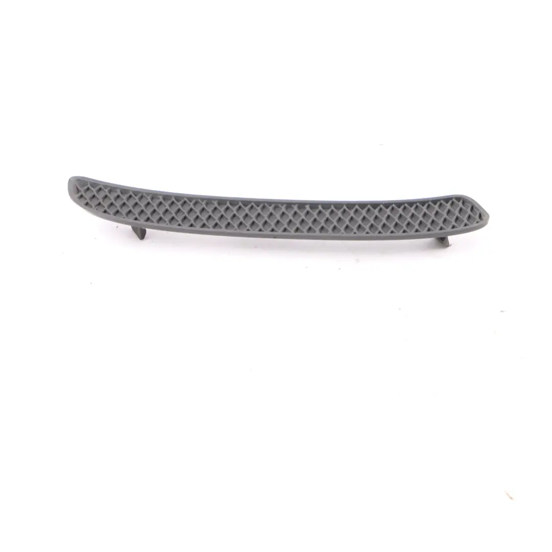 Paraurti Posteriore Sinistro Griglia Copertura per Mercedes W176 AMG con numero di parte A1768850053 Mercedes W176 AMG Paraurti Posteriore Sinistro Griglia Copertura - SKU A1768850053 - Numero di parte A1768850053