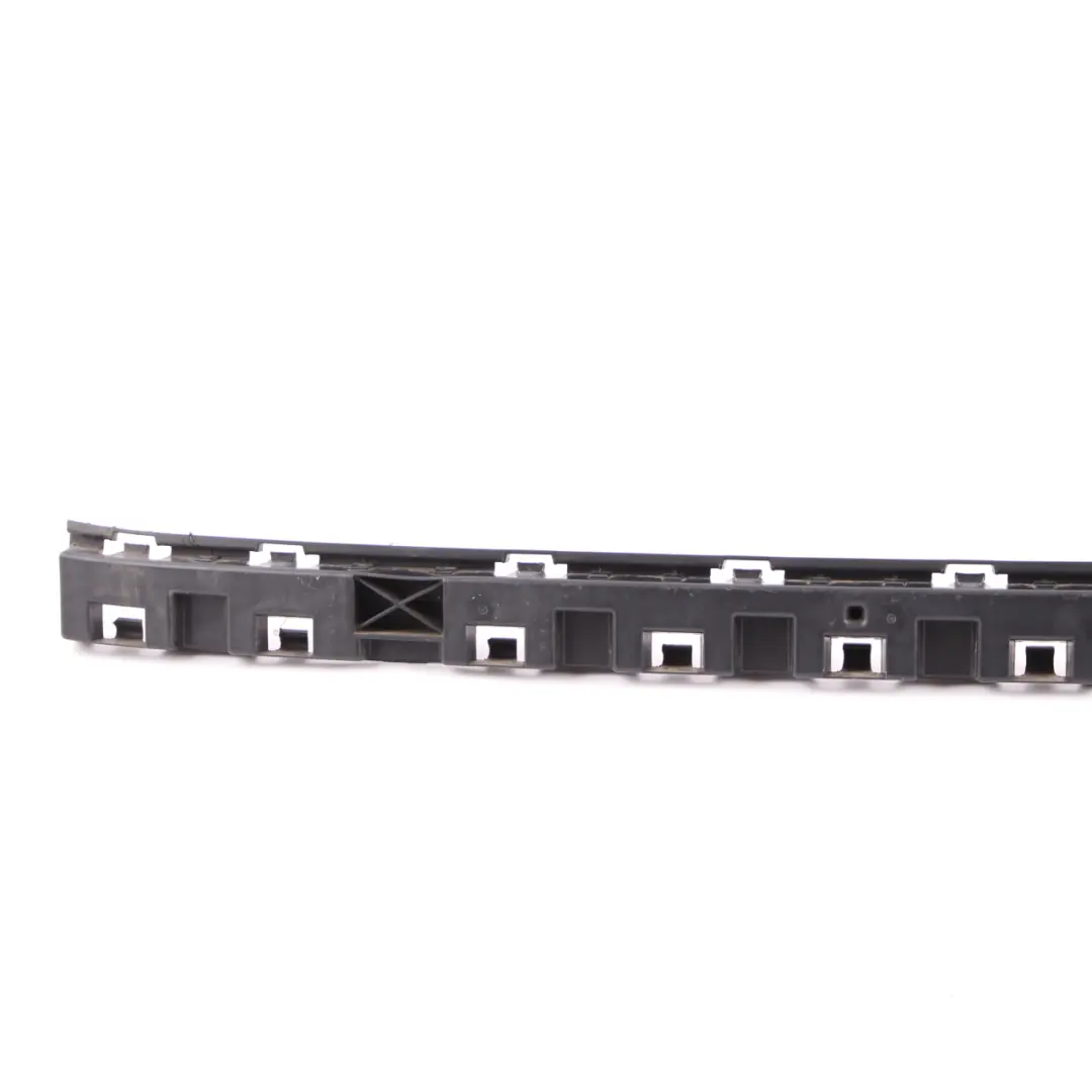 Mercedes W176 Support de pare chocs Support de panneau arrière - SKU A1768850065 - Numéro de pièce A1768850065