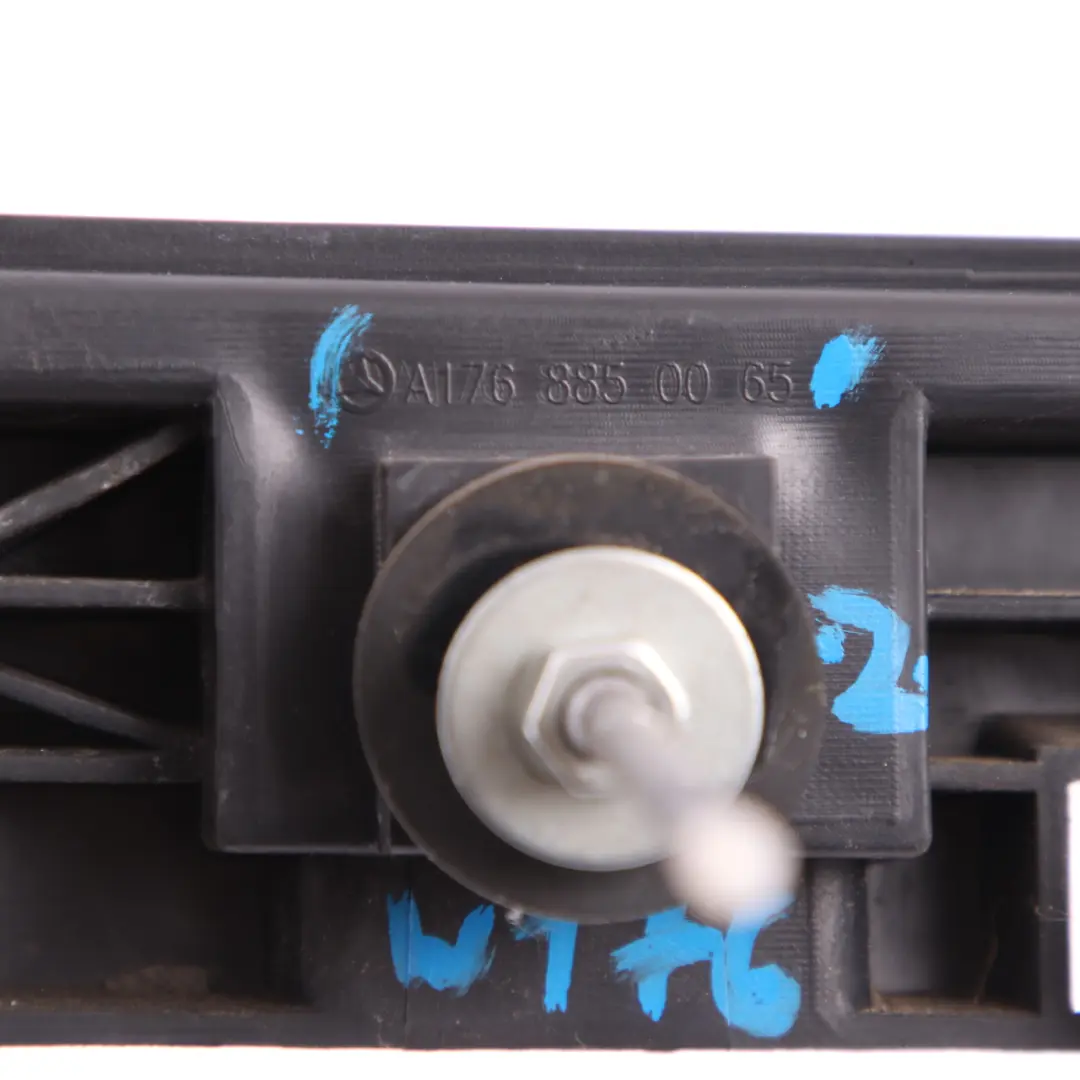 Mercedes W176 Support de pare chocs Support de panneau arrière - SKU A1768850065 - Numéro de pièce A1768850065