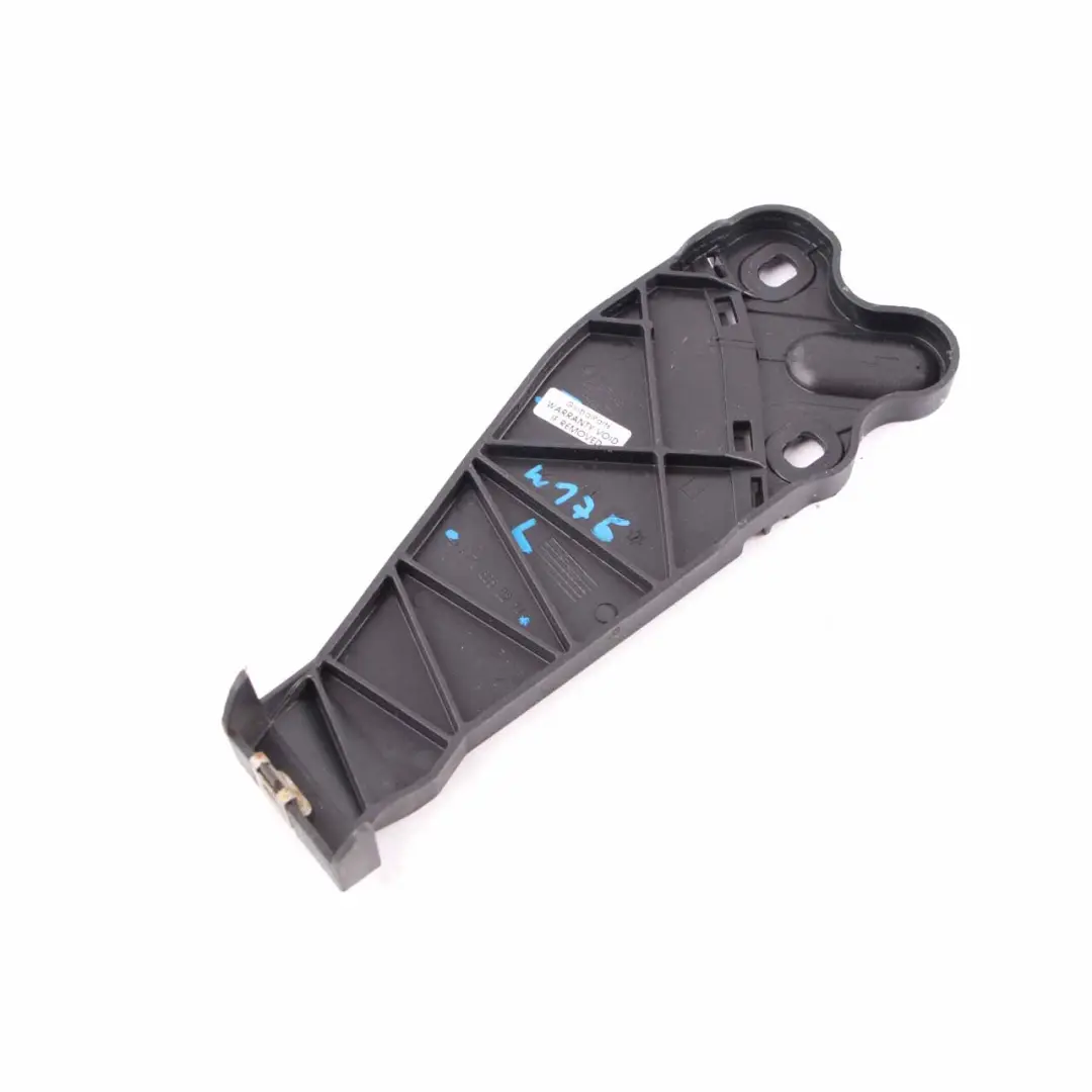 Mercedes W176 parachoques trasero soporte de montaje izquierdo Trim - SKU A1768850214 - Número de pieza A1768850214