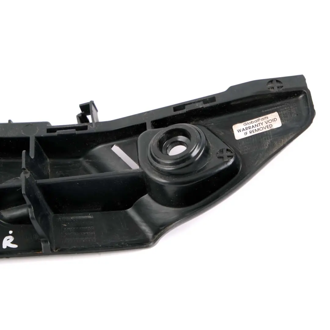 Mercedes W176 Parachoques Trasero Derecho O / S Soporte De Montaje - SKU A1768850265 - Número de pieza A1768850265