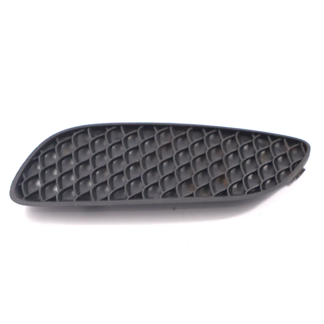 Mercedes W176 Vorderseite stoßstange Kühlergrill links Abdeckung - SKU A1768853522 - Teilenummer A1768853522