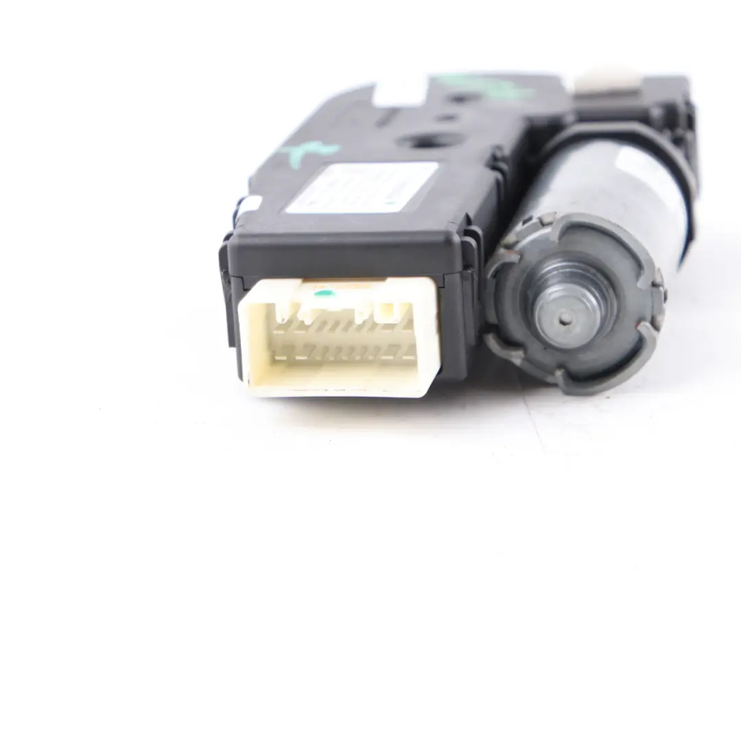 Techo solar Motor Mercedes W176 Techo corredizo Cristal Actuador Unidad para con número de pieza A1769003304 Techo solar Motor Mercedes W176 Techo corredizo Cristal Actuador Unidad - SKU A1769003304 - Número de pieza A1769003304