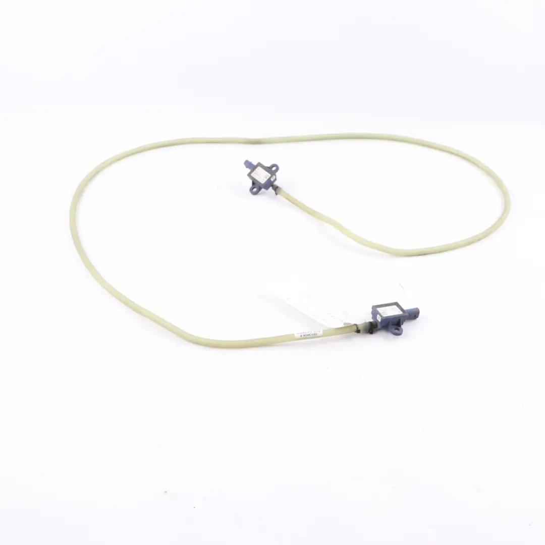 Vorderseite Aufprall Sensor Einheit für Mercedes W176 mit Teilenummer A1769051000 Mercedes W176 Vorderseite Aufprall Sensor Einheit - SKU A1769051000 - Teilenummer A1769051000