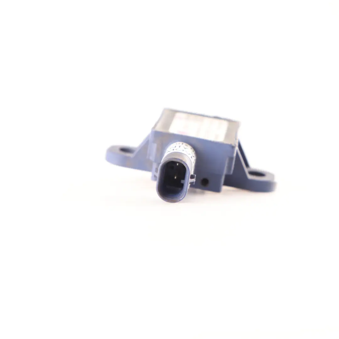 Capteur de collision avant pour Mercedes W176 à propos du numéro de pièce A1769051000 Mercedes W176 Capteur de collision avant - SKU A1769051000 - Numéro de pièce A1769051000