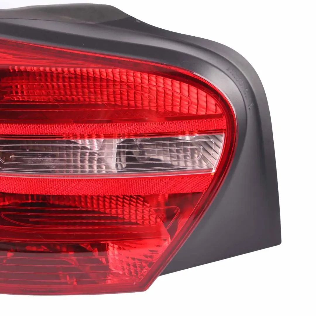 Rückleuchte Links Steckdose Verkabelung A0285459926 für Mercedes W176 mit Teilenummer A1769060100 Mercedes W176 Rückleuchte Links Steckdose Verkabelung A0285459926 - SKU A1769060100-1 - Teilenummer A1769060100