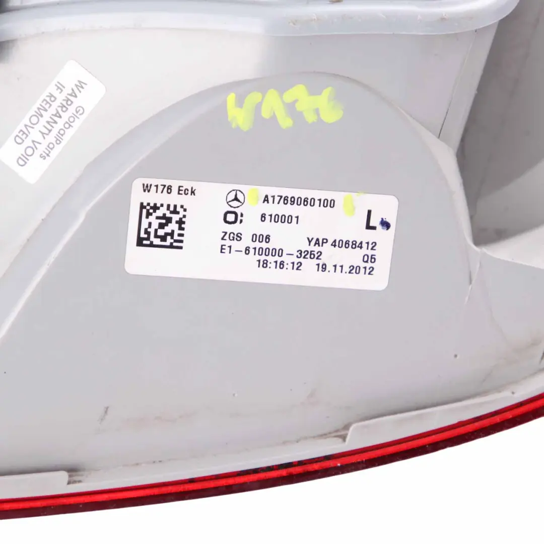 Fanale Posteriore Sinistro Fanale Posteriore Laterale per Mercedes W176 con numero di parte A1769060100 Mercedes W176 Fanale Posteriore Sinistro Fanale Posteriore Laterale - SKU A1769060100 - Numero di parte A1769060100