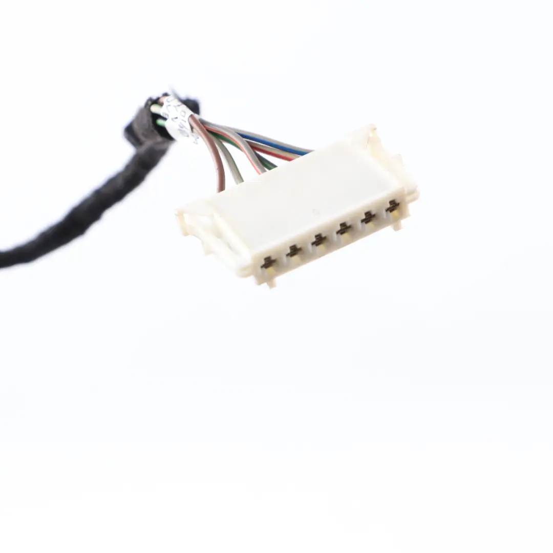 Rückleuchte Rechts Rücklicht Seite Stecker Buchse Verdrahtung für Mercedes W176 mit Teilenummer A1769060200 Mercedes W176 Rückleuchte Rechts Rücklicht Seite Stecker Buchse Verdrahtung - SKU A1769060200-2 - Teilenummer A1769060200