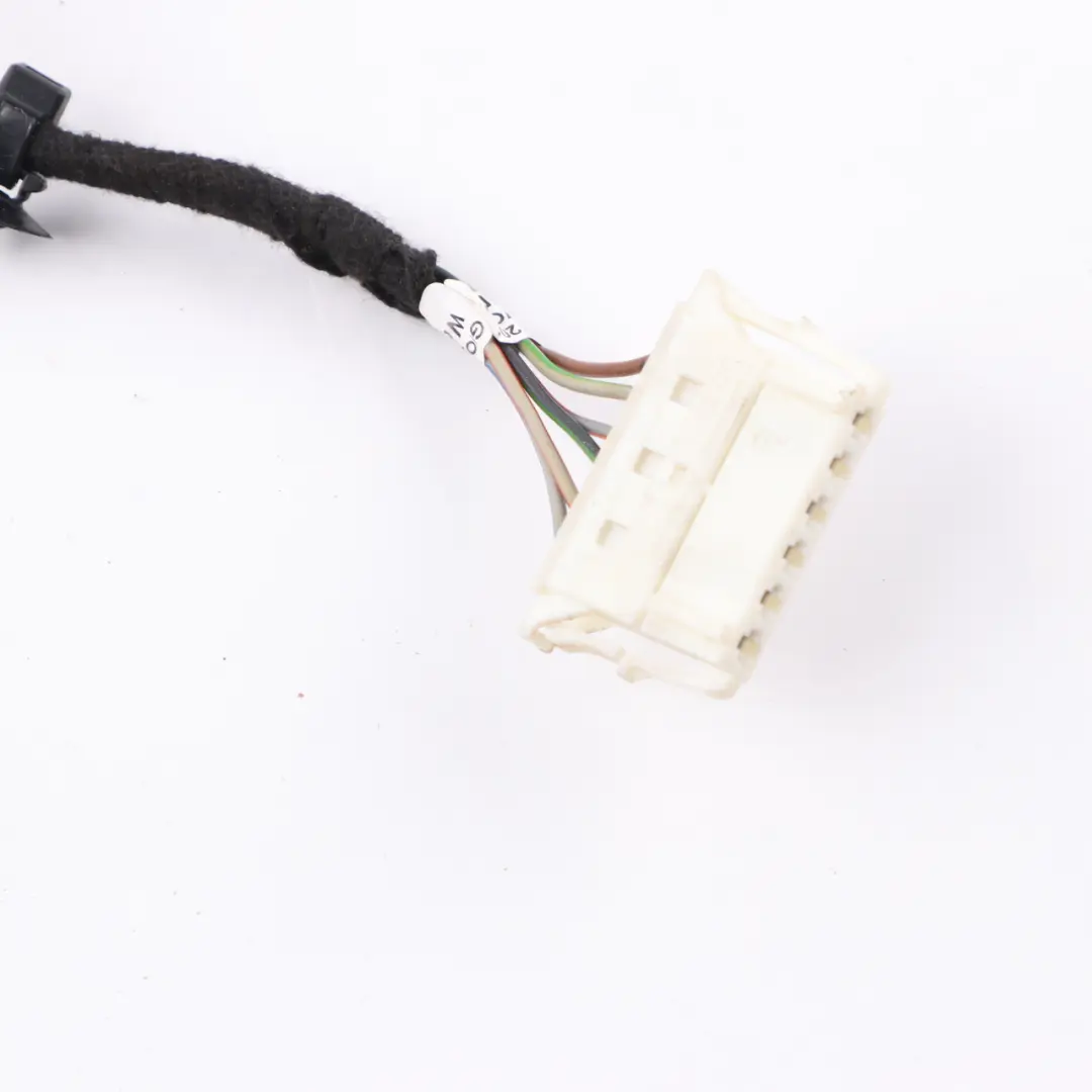 Rückleuchte Rechts Rücklicht Seite Stecker Buchse Verdrahtung für Mercedes W176 mit Teilenummer A1769060200 Mercedes W176 Rückleuchte Rechts Rücklicht Seite Stecker Buchse Verdrahtung - SKU A1769060200-2 - Teilenummer A1769060200