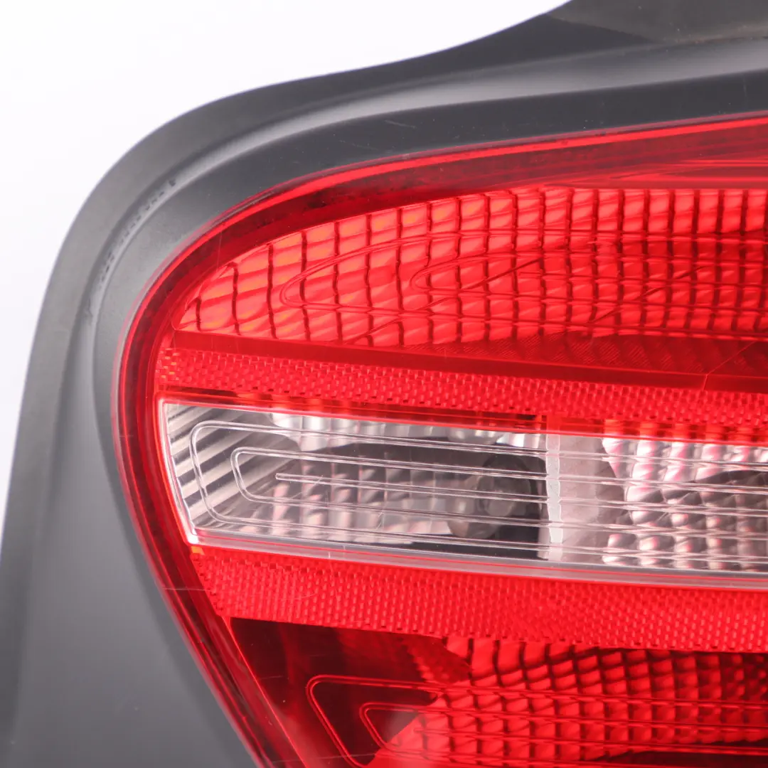 Rückleuchte Mercedes W176 Rechts Rücklicht Seitenwand für mit Teilenummer A1769060200 Rückleuchte Mercedes W176 Rechts Rücklicht Seitenwand - SKU A1769060200 - Teilenummer A1769060200
