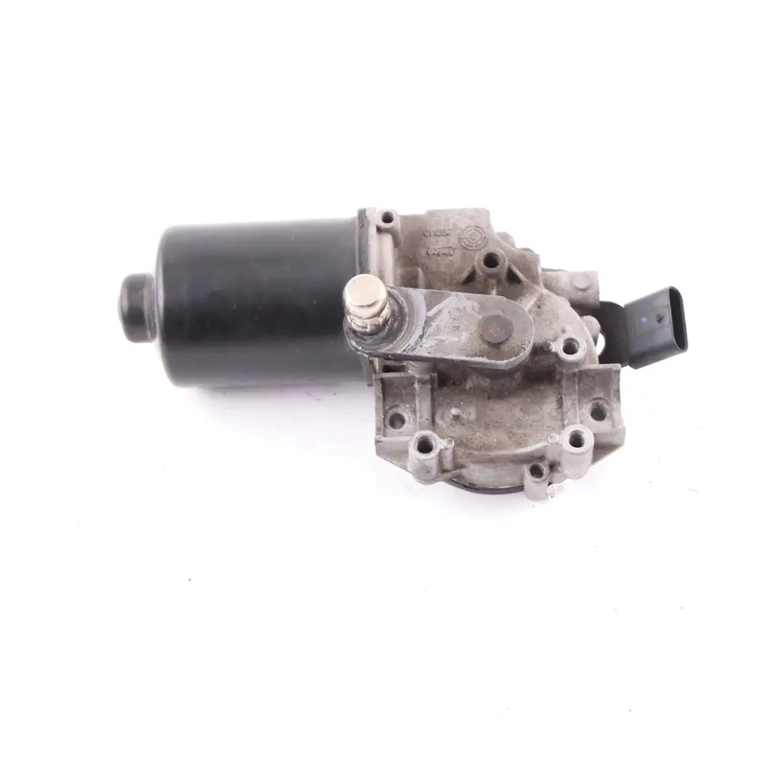 Windscreen Wiper Motor Drive Unit Front to Mercedes W176 with Part number A1769061900 Mercedes W176 Windscreen Wiper Motor Drive Unit Front - SKU A1769061900 - Part number A1769061900