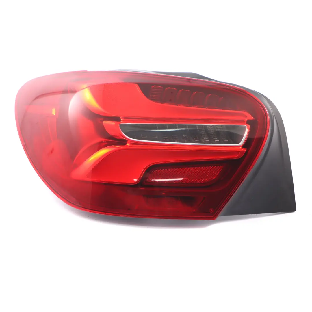 Lampa Lewy Tył Lewa Tylna do Mercedes W176 o numerze A1769065000 Mercedes W176 Lampa Lewy Tył Lewa Tylna - SKU A1769065000-1 - Numer Części A1769065000