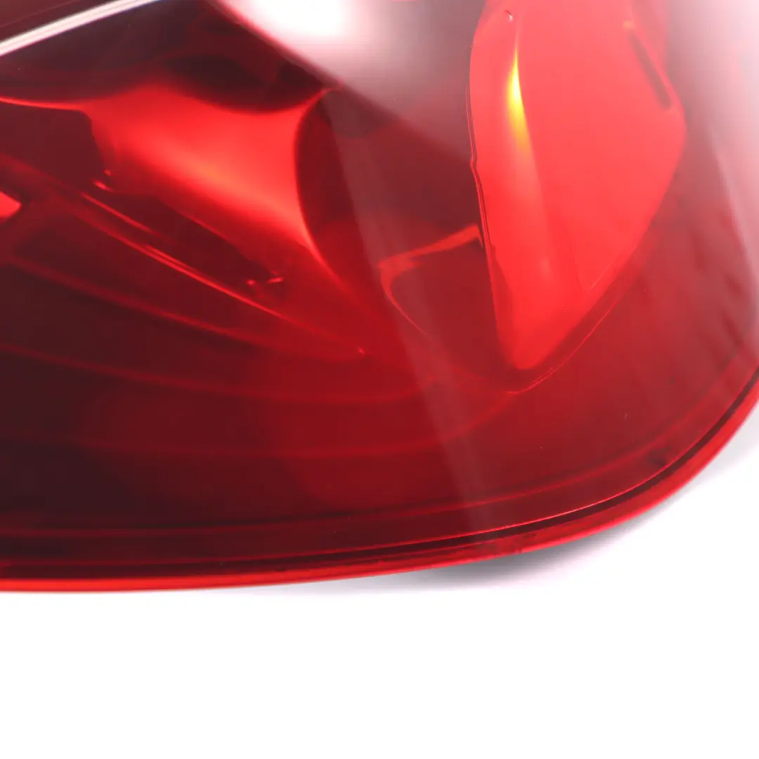 Luz Trasera Izquierda Panel lateral de luces traseras para Mercedes W176 con número de pieza A1769065000 Mercedes W176 Luz Trasera Izquierda Panel lateral de luces traseras - SKU A1769065000-1 - Número de pieza A1769065000