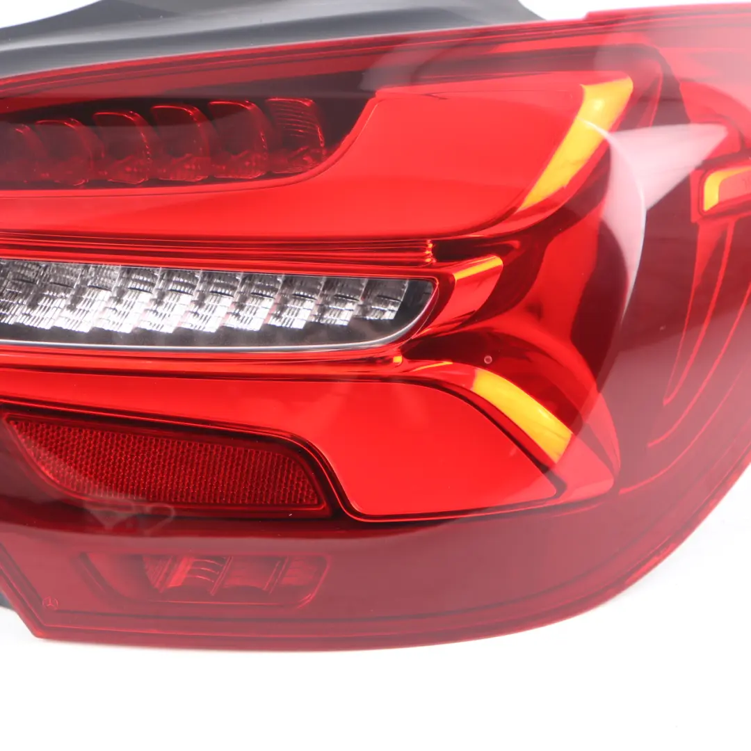Mercedes W176 Lampa Tylna Prawa Tył Prawy - SKU A1769065400 - Numer Części A1769065400