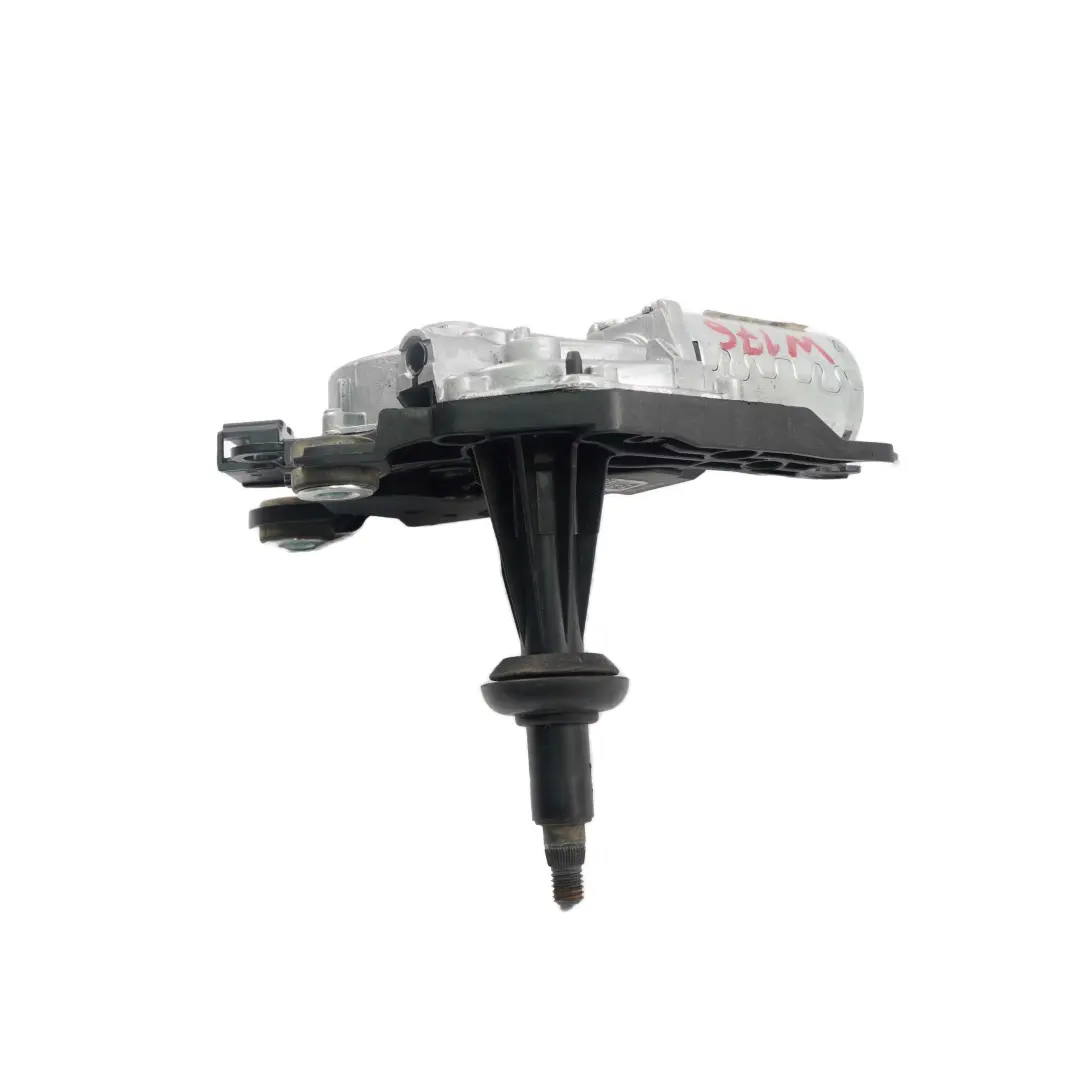 Motore tergicristallo lunotto posteriore Attuatore di collegamento per Mercedes W176 con numero di parte A1769066300 Mercedes W176 Motore tergicristallo lunotto posteriore Attuatore di collegamento - SKU A1769066300 - Numero di parte A1769066300