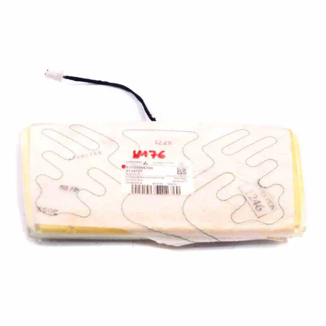 Sedile Anteriore Riscaldamento Sedile Tappetino per Mercedes W176 con numero di parte A1769066700 Mercedes W176 Sedile Anteriore Riscaldamento Sedile Tappetino - SKU A1769066700 - Numero di parte A1769066700