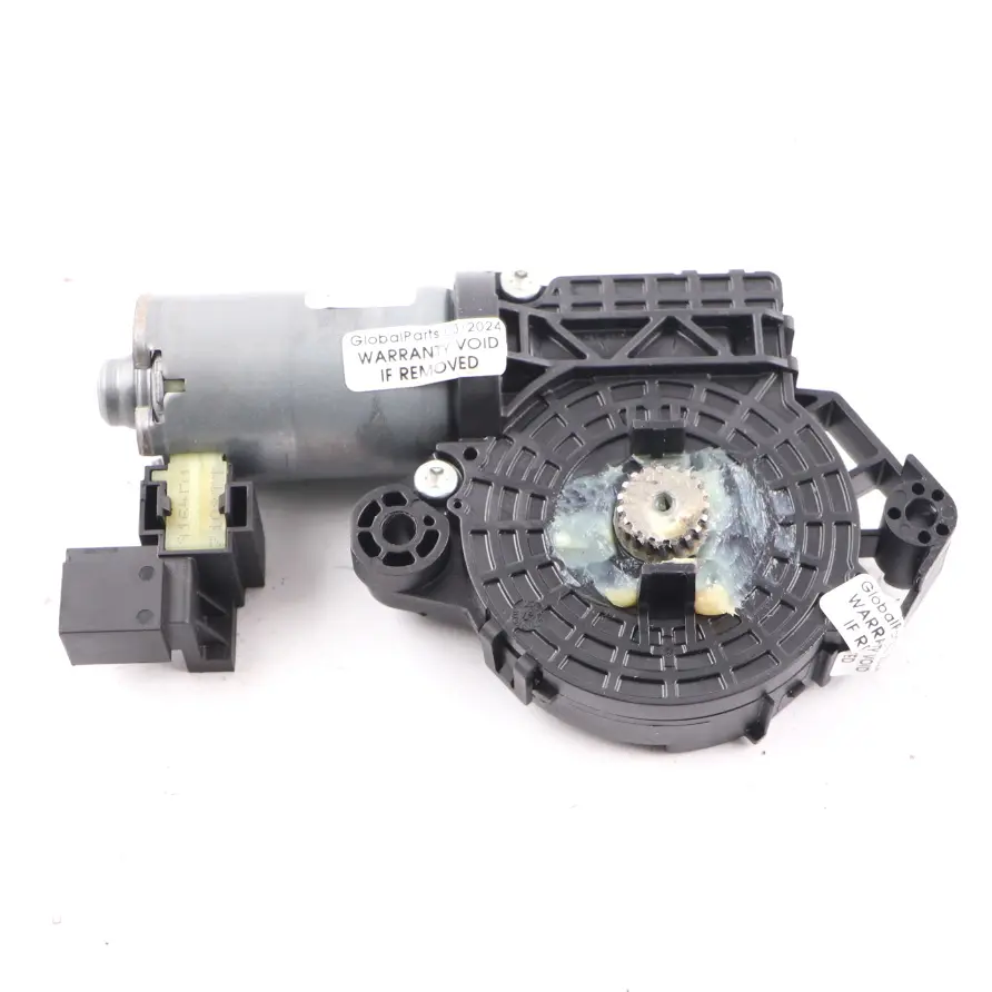 Persiana Mercedes C117 W176 W205 C238 Motor Techo Solar para Motor con número de pieza A1769068700 Motor Persiana Mercedes C117 W176 W205 C238 Motor Techo Solar - SKU A1769068700 - Número de pieza A1769068700