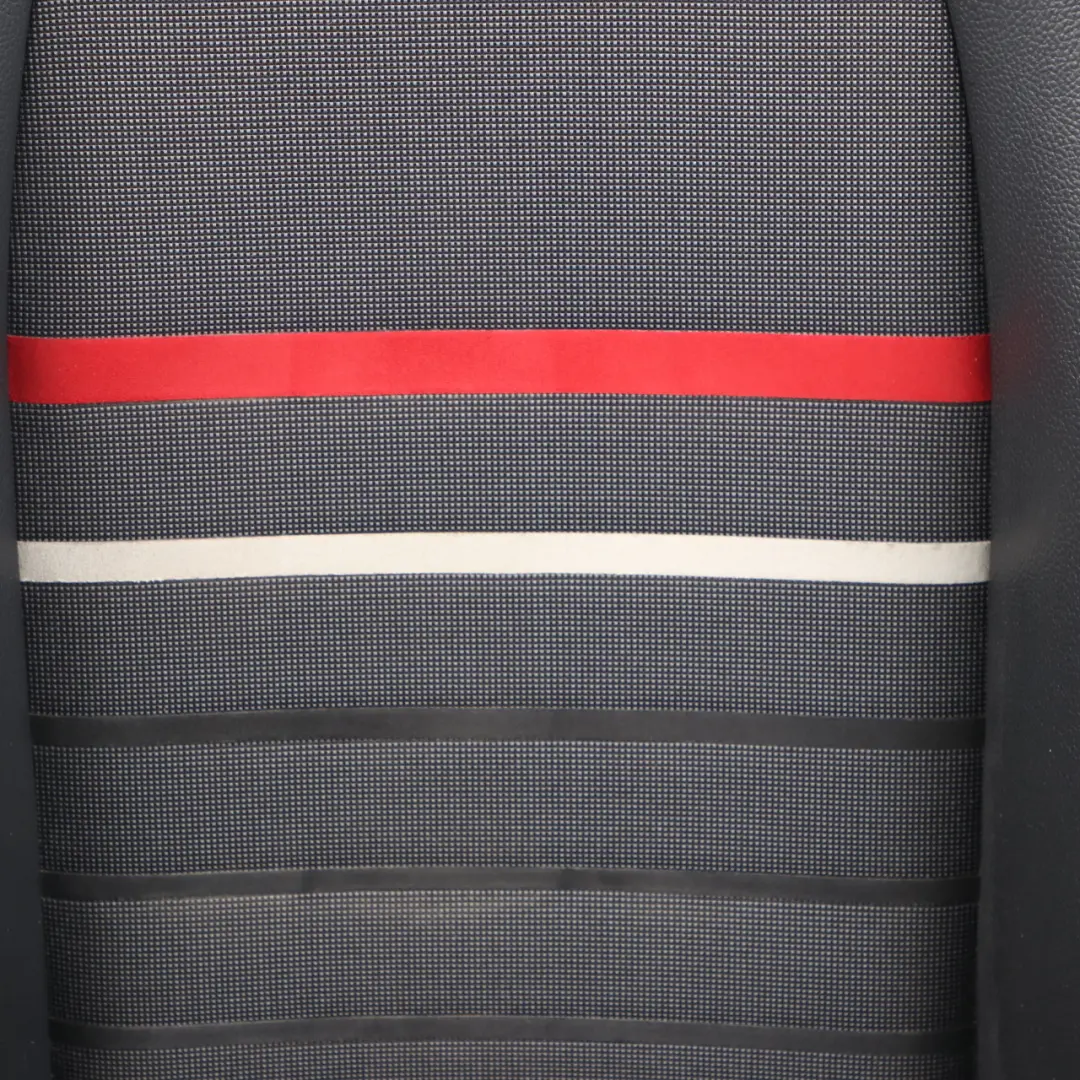 Vordersitz Rechts Stoff Leder Schwarz für Mercedes W176 mit Teilenummer A1769108601 Mercedes W176 Vordersitz Rechts Stoff Leder Schwarz - SKU A1769108601-1 - Teilenummer A1769108601