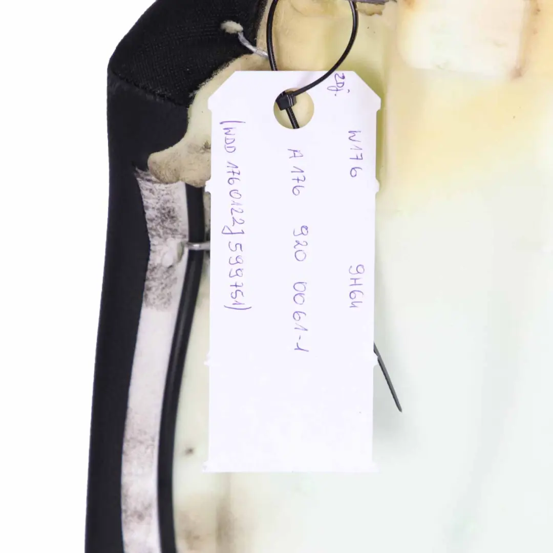 Siedzisko Kanapy Imitacjia Skóry do Mercedes W176 o numerze A1769200061 Mercedes W176 Siedzisko Kanapy Imitacjia Skóry - SKU A1769200061-1 - Numer Części A1769200061