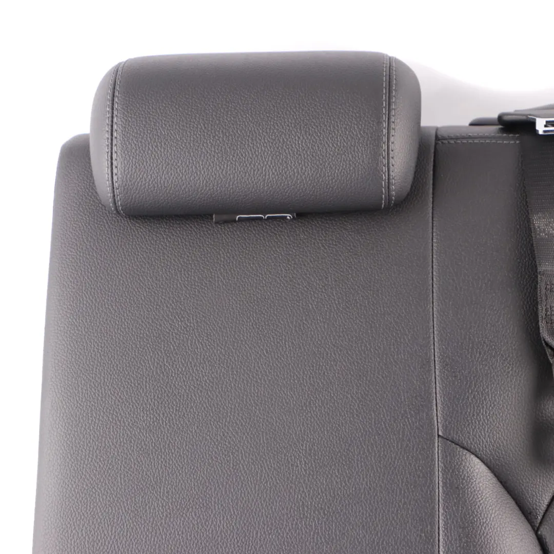 Schienale Mercedes W117 W176 posteriore sinistro Rivestimento finta pelle nero per con numero di parte A1769202101 Schienale Mercedes W117 W176 posteriore sinistro Rivestimento finta pelle nero - SKU A1769202101 - Numero di parte A1769202101