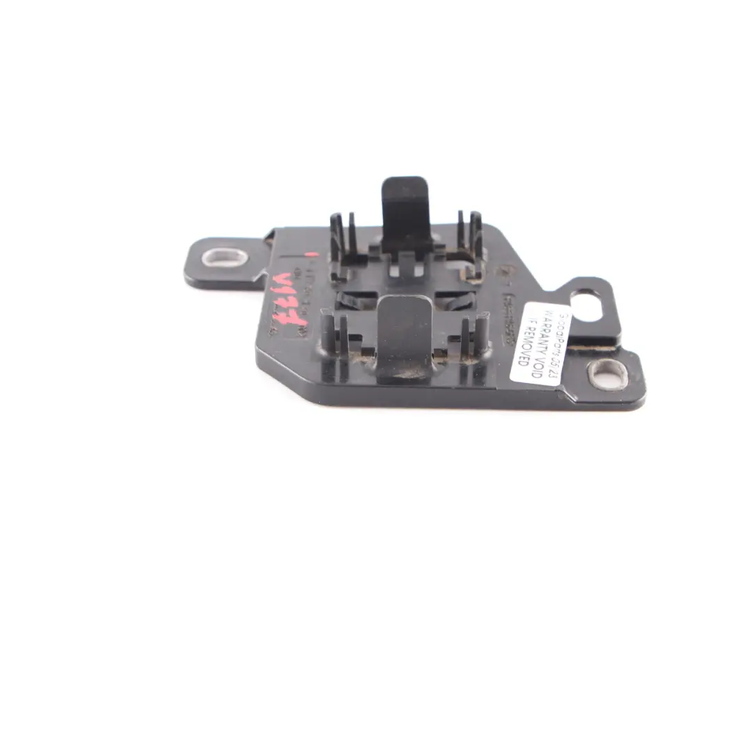 Staffa del sensore di temperatura Mercedes W177 W205 scarico Trim per con numero di parte A1771592100 Staffa del sensore di temperatura Mercedes W177 W205 scarico Trim - SKU A1771592100 - Numero di parte A1771592100