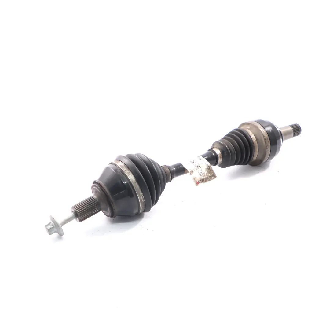 Albero di trasmissione Mercedes W117 W247 Assale anteriore sinistro per con numero di parte A1773309000 Albero di trasmissione Mercedes W117 W247 Assale anteriore sinistro - SKU A1773309000 - Numero di parte A1773309000