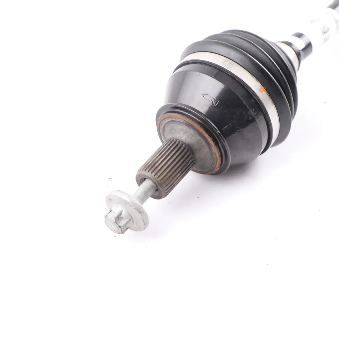 M282 Albero di Trasmissione Anteriore Destro per Mercedes W177 W247 con numero di parte A1773309700 Mercedes W177 W247 M282 Albero di Trasmissione Anteriore Destro - SKU A1773309700 - Numero di parte A1773309700