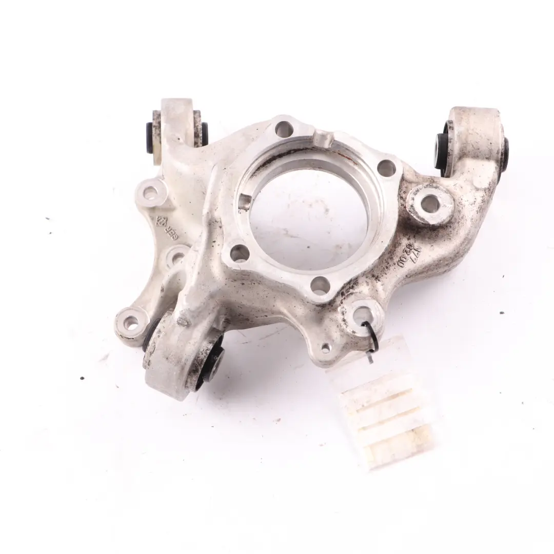 Portaruota AMG A35 4MATIC Supporto mozzo ruota posteriore destro per Mercedes W177 con numero di parte A1773502000 Mercedes W177 Portaruota AMG A35 4MATIC Supporto mozzo ruota posteriore destro - SKU A1773502000-1 - Numero di parte A1773502000