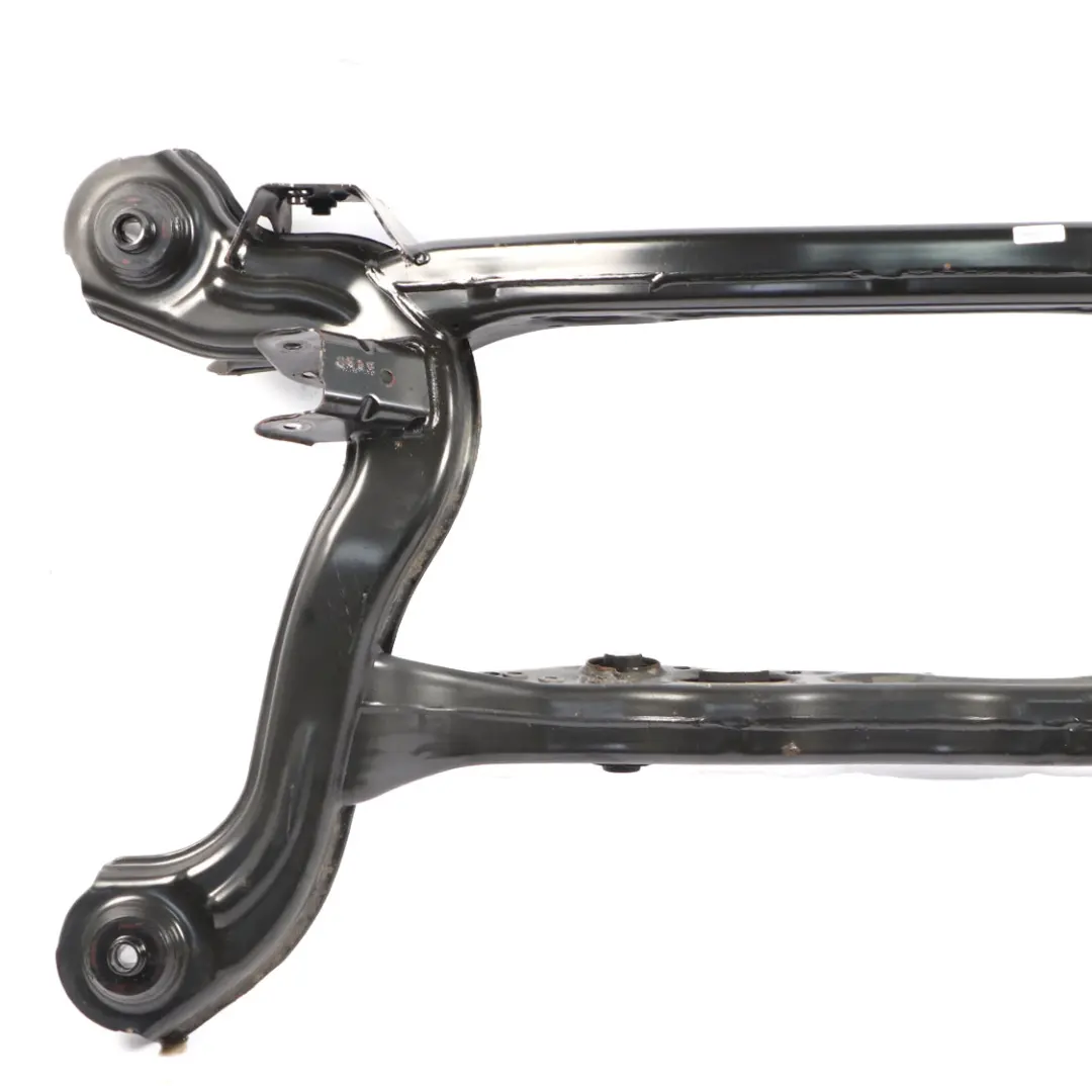 4Matic Essieu arrière berceau sous-châssis pour Mercedes W177 A35 AMG à propos du numéro de pièce A1773509101 Mercedes W177 A35 AMG 4Matic Essieu arrière berceau sous-châssis - SKU A1773509101 - Numéro de pièce A1773509101