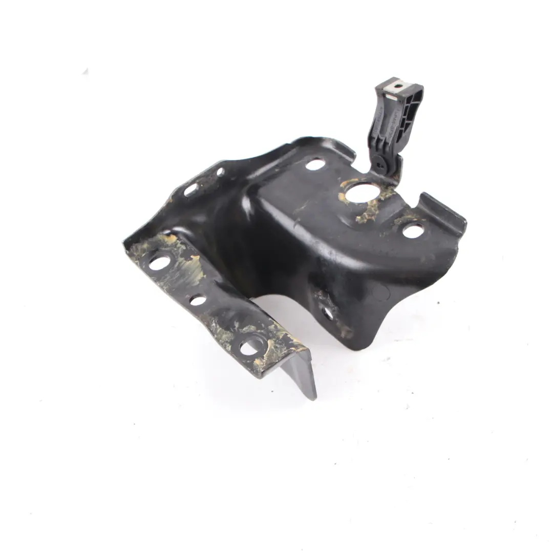 Querlenker Halter Hinten Rechts Mercedes W177 W247 - SKU A1773523200 - Teilenummer A1773523200