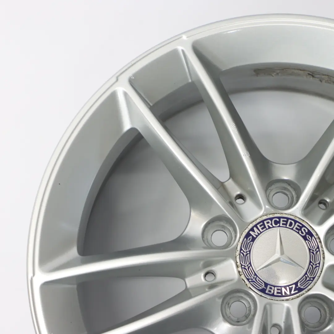 Cerchio in lega argento 16" ET:44 6,5J per Mercedes C118 W177 W247 con numero di parte A1774010100 Mercedes C118 W177 W247 Cerchio in lega argento 16" ET:44 6,5J - SKU A1774010100-1 - Numero di parte A1774010100