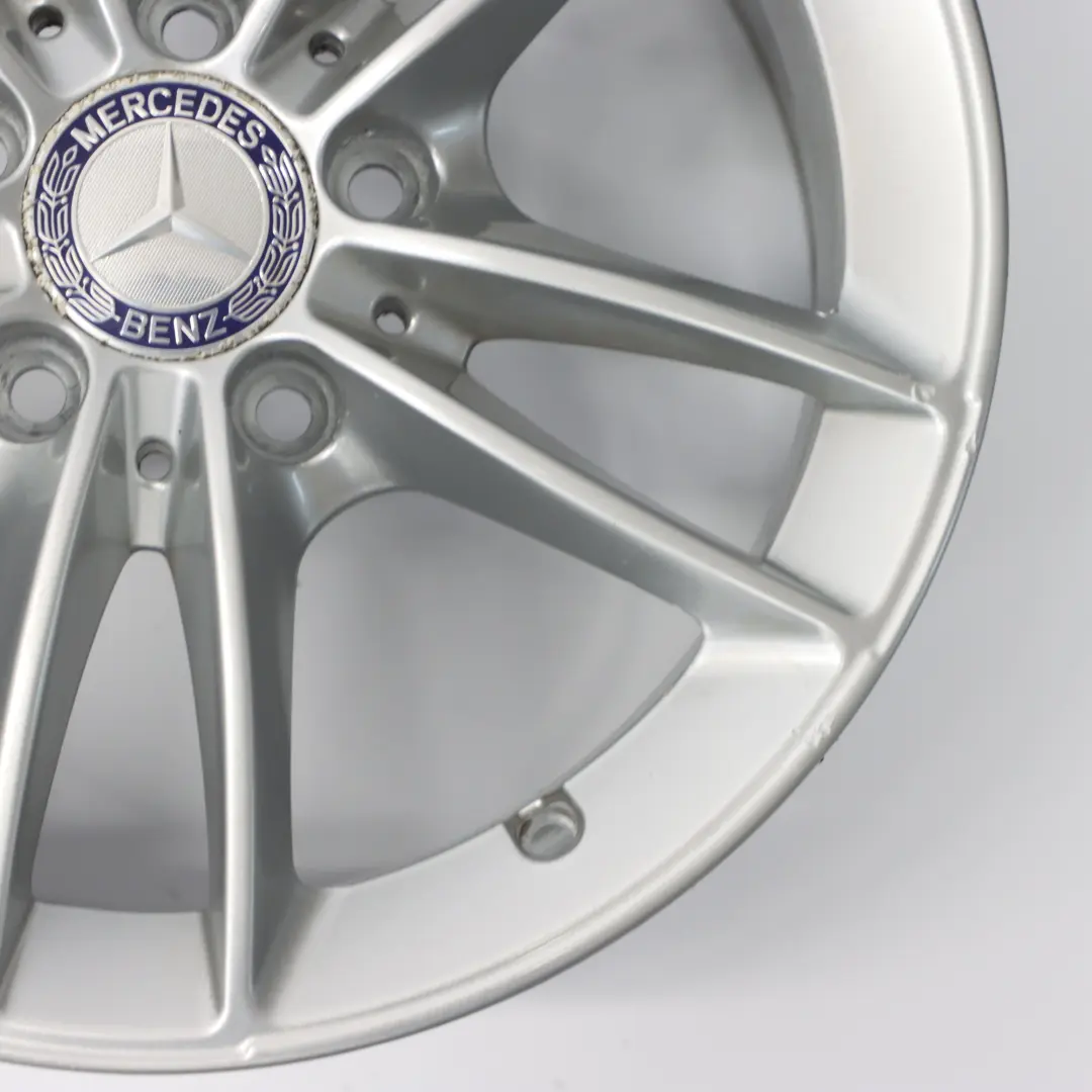 Cerchio in lega argento 16" ET:44 6,5J per Mercedes C118 W177 W247 con numero di parte A1774010100 Mercedes C118 W177 W247 Cerchio in lega argento 16" ET:44 6,5J - SKU A1774010100-1 - Numero di parte A1774010100