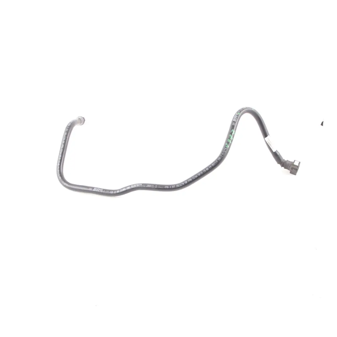 Tuyau d'aspiration Servo booster de frein pour Mercedes W177 W247 AMG à propos du numéro de pièce A1774300300 Mercedes W177 W247 AMG Tuyau d'aspiration Servo booster de frein - SKU A1774300300 - Numéro de pièce A1774300300