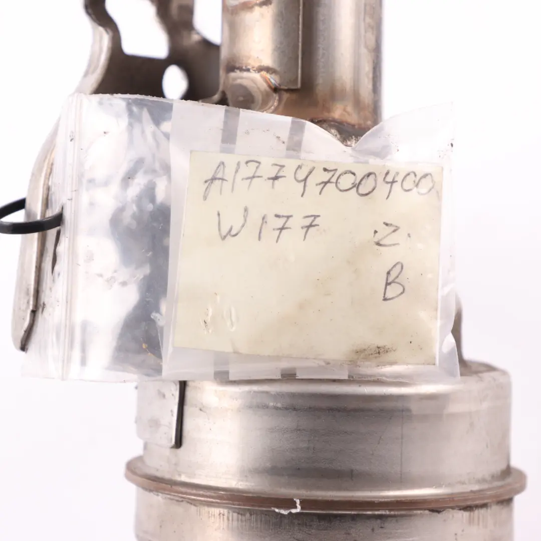 Kraftstoffeinfüllstutzen Schlauch für Mercedes W177 Diesel mit Teilenummer A1774700400 Mercedes W177 Diesel Kraftstoffeinfüllstutzen Schlauch - SKU A1774700400 - Teilenummer A1774700400