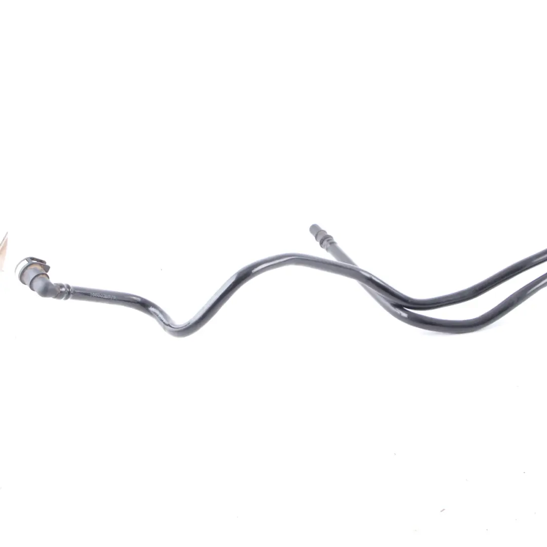 Tubo di rifornimento carburante Linea collo serbatoio benzina per Mercedes W177 con numero di parte A1774701700 Mercedes W177 Tubo di rifornimento carburante Linea collo serbatoio benzina - SKU A1774701700-1 - Numero di parte A1774701700