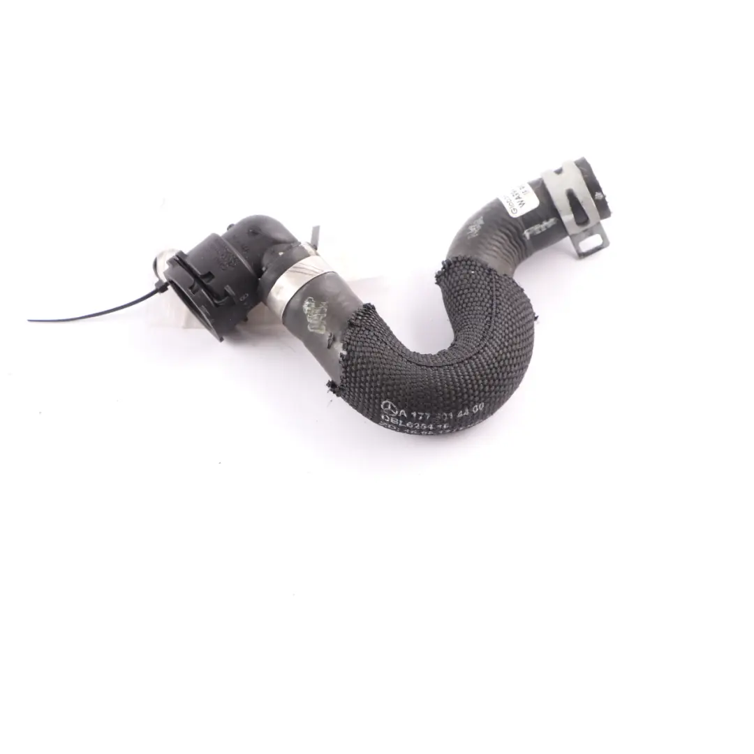 Tubo flessibile refrigerante Linea raffreddamento per Mercedes C118 W177 W247 con numero di parte A1775014400 Mercedes C118 W177 W247 Tubo flessibile refrigerante Linea raffreddamento - SKU A1775014400 - Numero di parte A1775014400