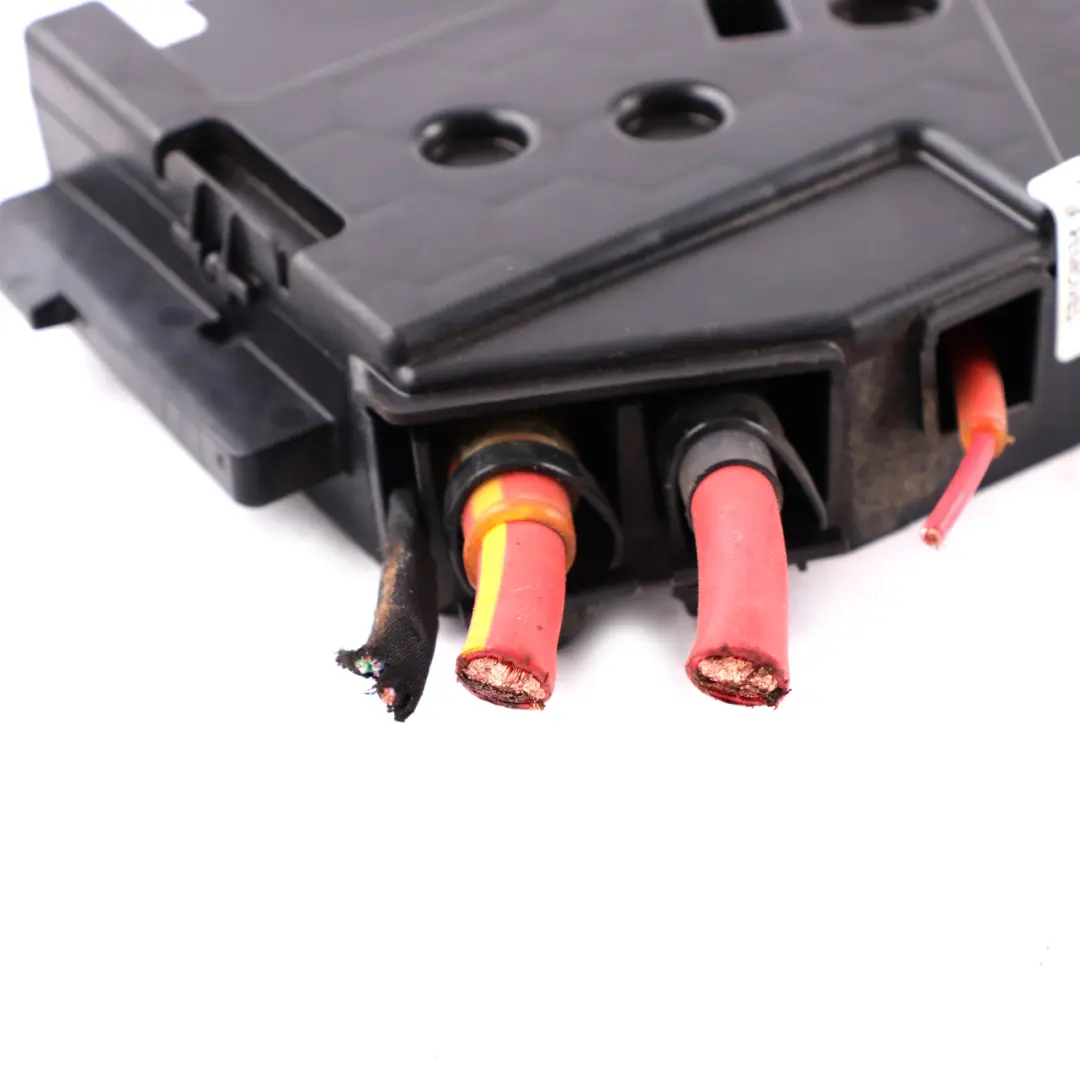 Fuse Box Mercedes C118 W177 W247 Battery Relay Terminal to with Part number A1775404107 Fuse Box Mercedes C118 W177 W247 Battery Relay Terminal - SKU A1775404107 - Part number A1775404107