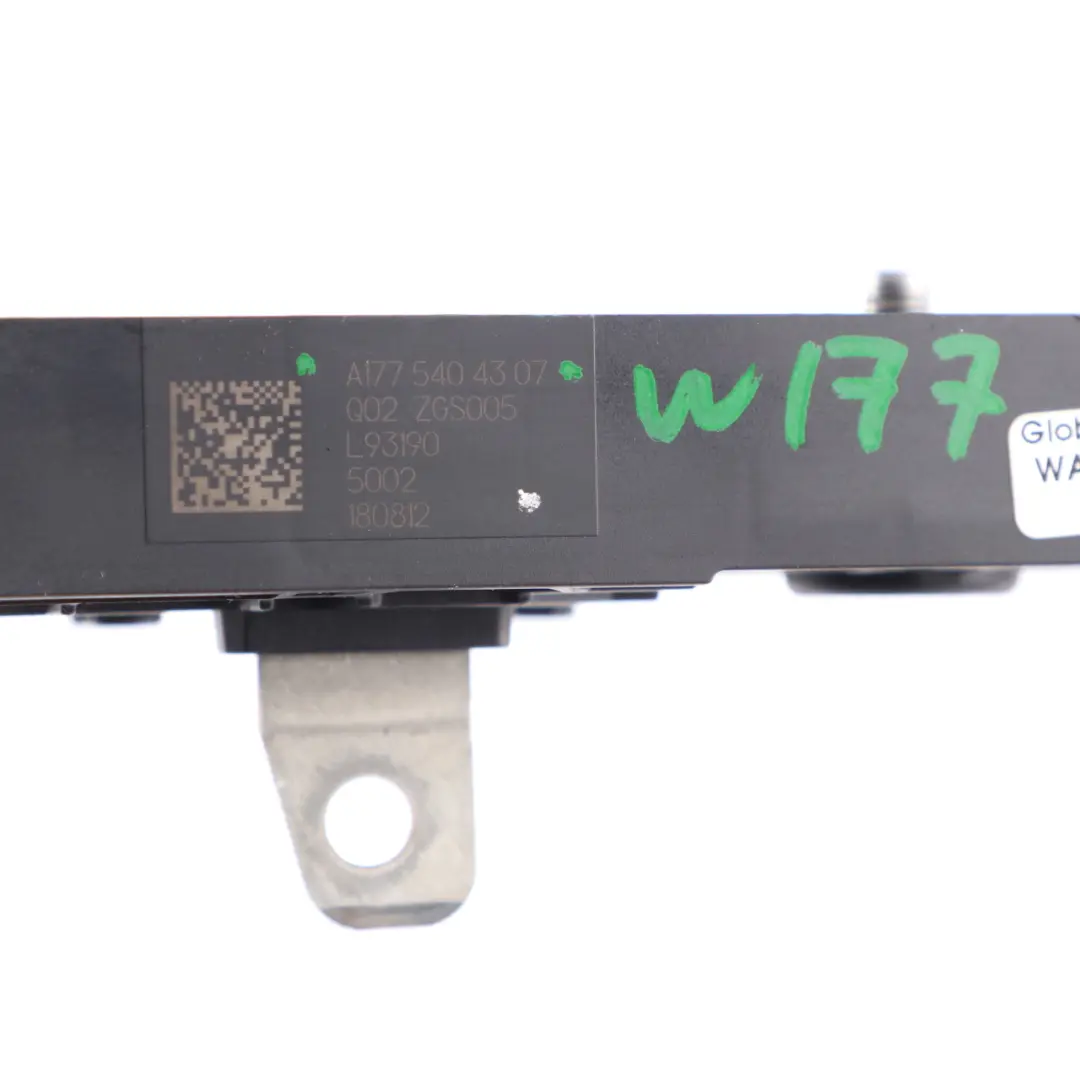 Scatola Dei Fusibili Mercedes C118 W177 W247 Modulo Relè Vano Motore per con numero di parte A1775404307 Scatola Dei Fusibili Mercedes C118 W177 W247 Modulo Relè Vano Motore - SKU A1775404307 - Numero di parte A1775404307