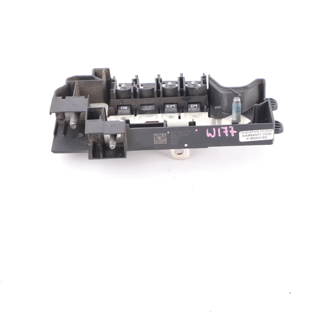 Sicherungskasten Motorraum Stromkabel Verteiler für Mercedes W177 mit Teilenummer A1775404707 Mercedes W177 Sicherungskasten Motorraum Stromkabel Verteiler - SKU A1775404707 - Teilenummer A1775404707