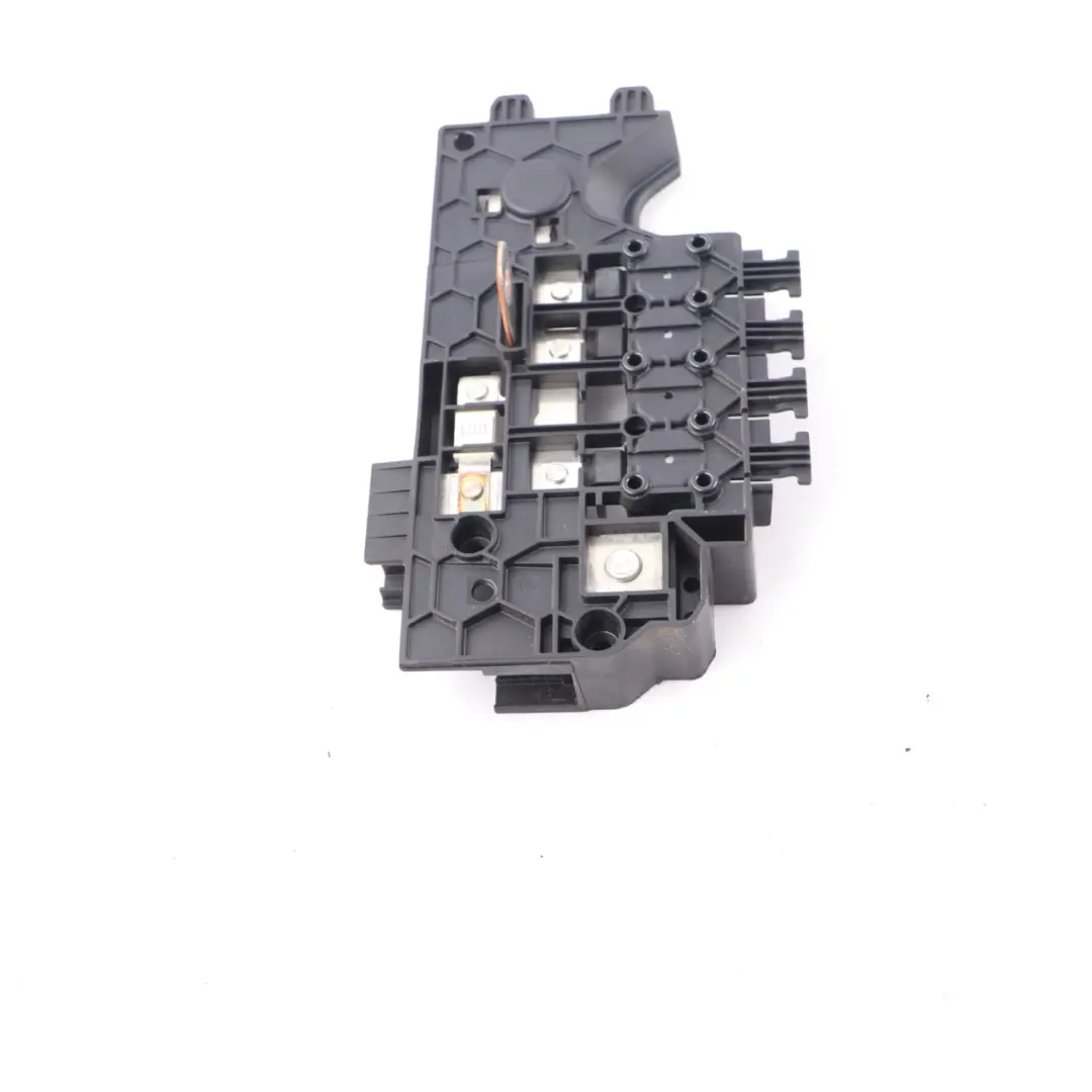 Boîte À Fusibles Compartiment Moteur Câbles pour Mercedes W177 à propos du numéro de pièce A1775404707 Mercedes W177 Boîte À Fusibles Compartiment Moteur Câbles - SKU A1775404707 - Numéro de pièce A1775404707