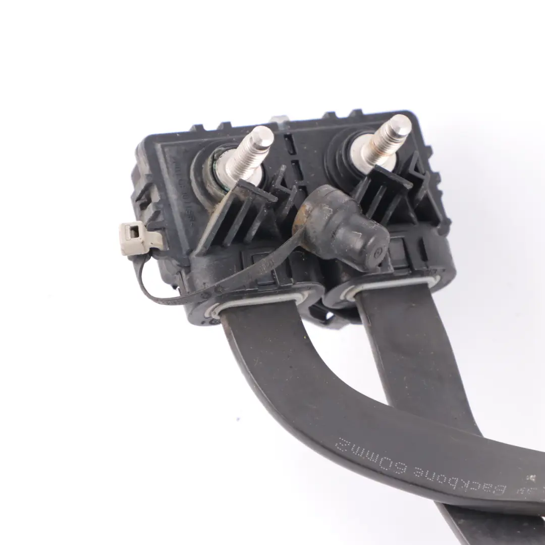 Kabel Przewód Dodatni Akumulatora do Mercedes W177 W247 o numerze A1775407932 Mercedes W177 W247 Kabel Przewód Dodatni Akumulatora - SKU A1775407932 - Numer Części A1775407932