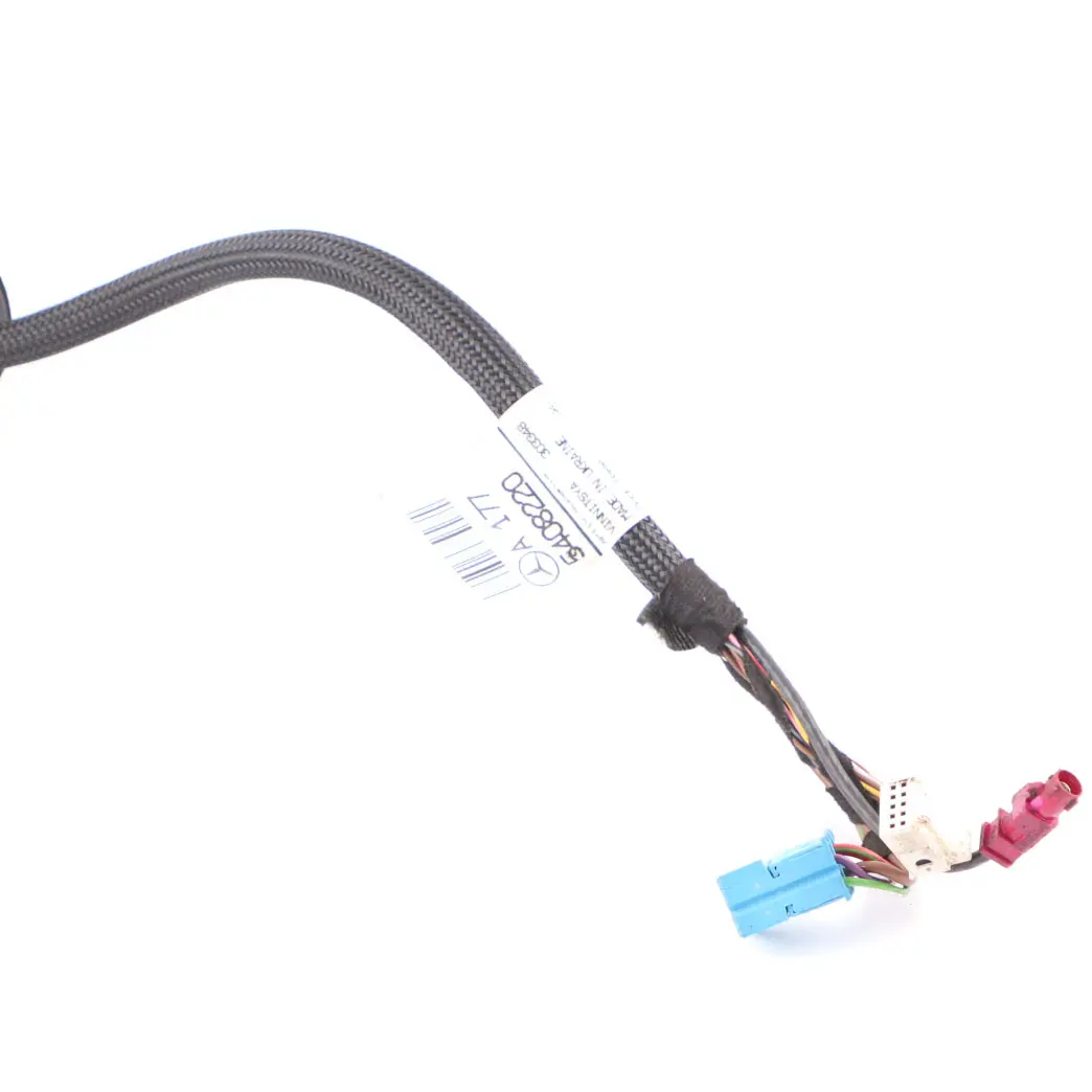 Câblage porte Mercedes W176 W246 Faisceau câbles côté passager avant A2465403505 pour à propos du numéro de pièce A1775408220 Câblage porte Mercedes W176 W246 Faisceau câbles côté passager avant A2465403505 - SKU A1775408220 - Numéro de pièce A1775408220