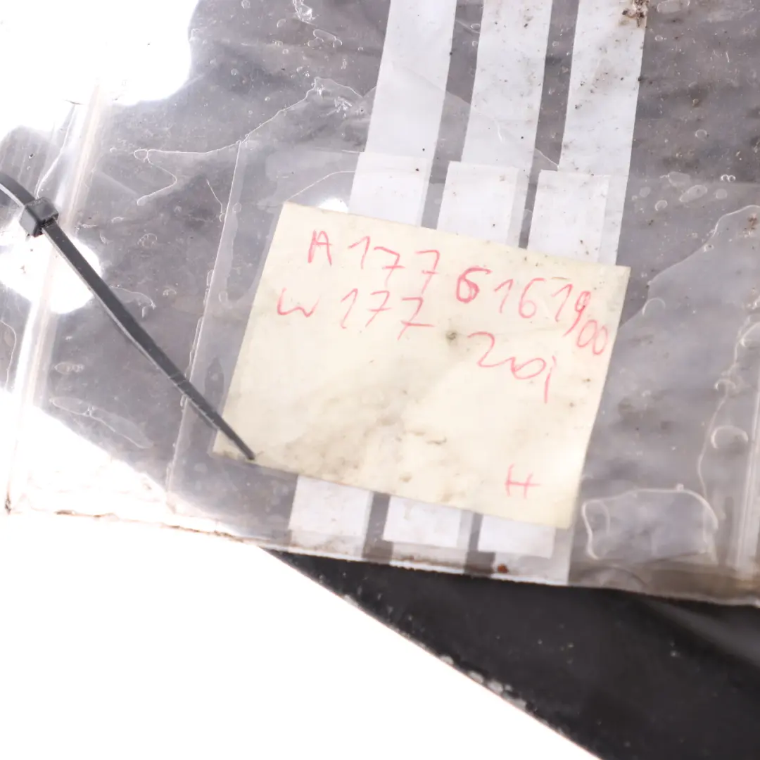 Mercedes W177 W247 Unterboden Verkleidung Halterung Vorne Boden - SKU A1776161900 - Teilenummer A1776161900